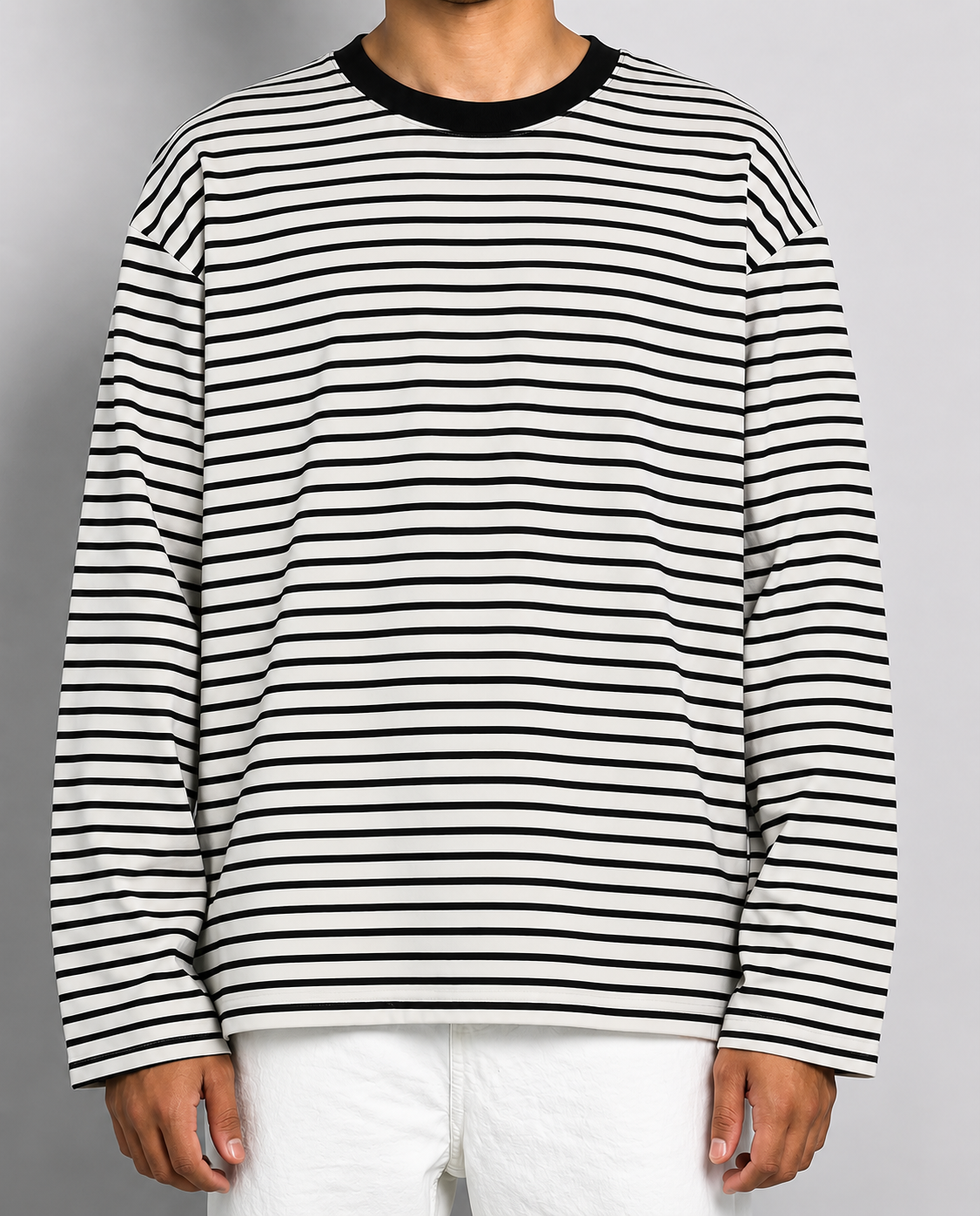 STRIPPED BLACK FULL SLEEVE