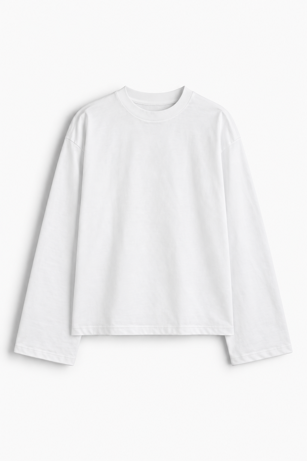 WHITE OVERSIZED FULL SLEEVE