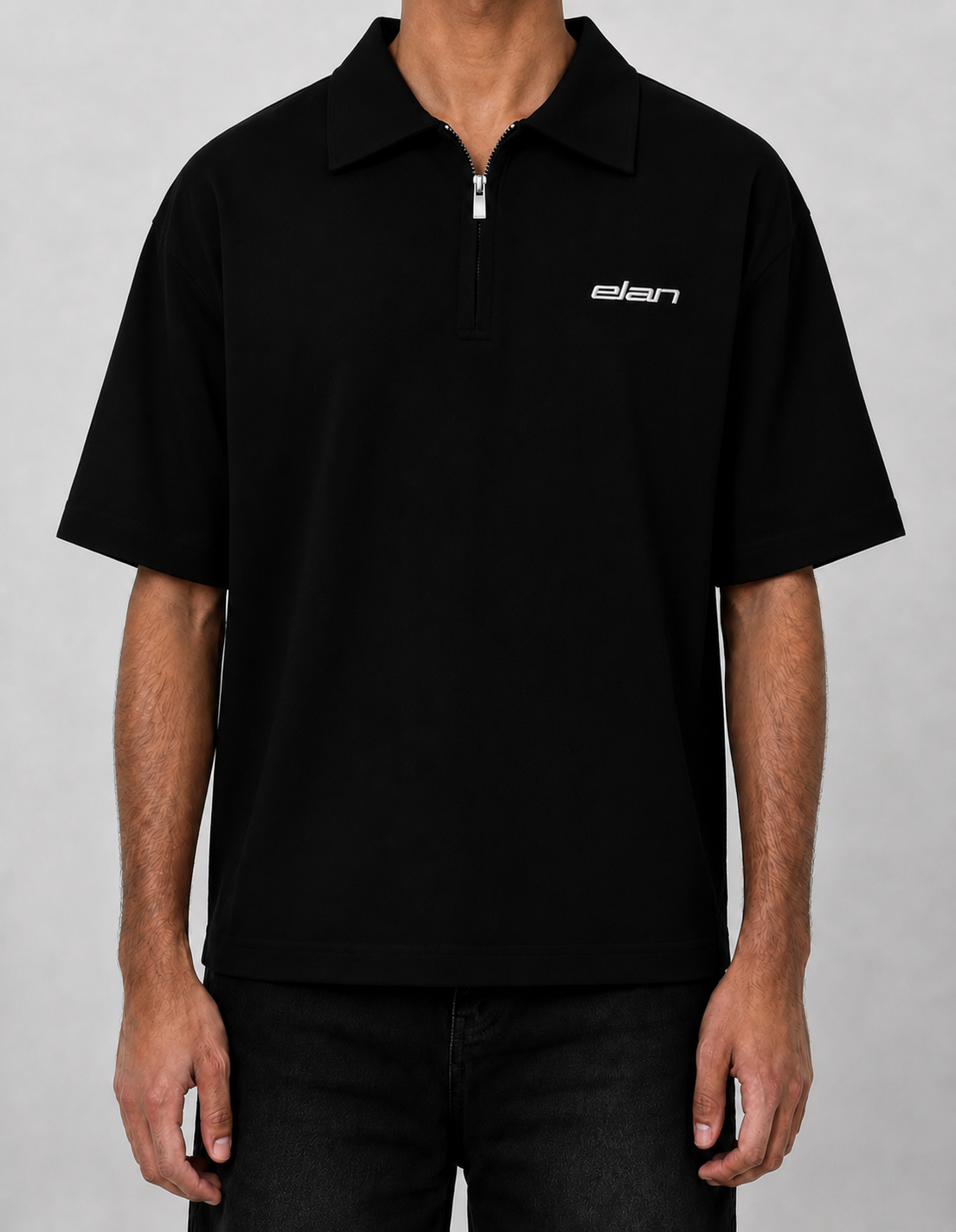 BLACK OVERSIZED ZIP COLLAR TEE