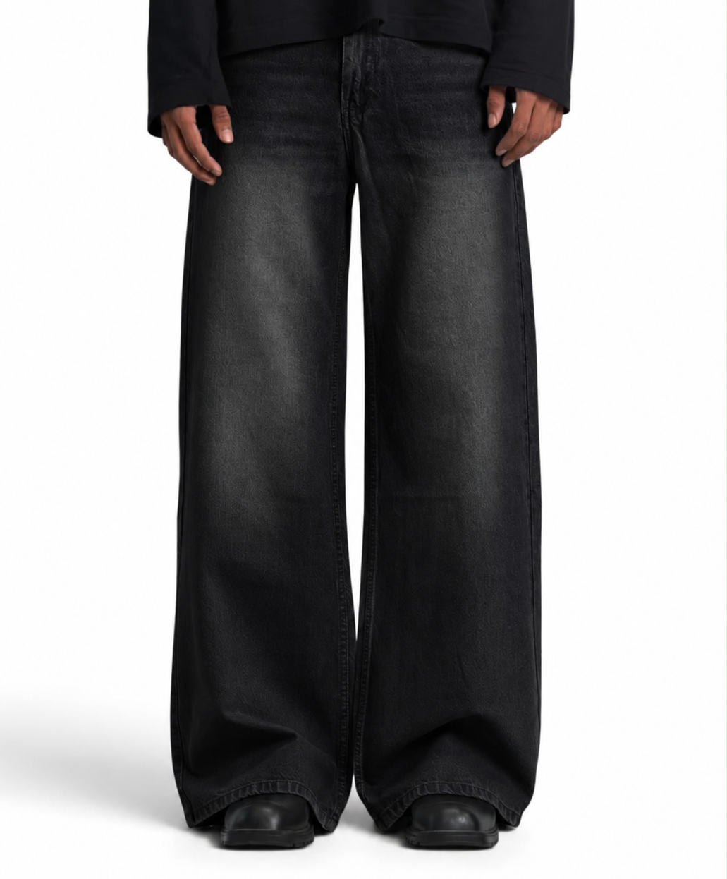 ASH BLACK WIDE