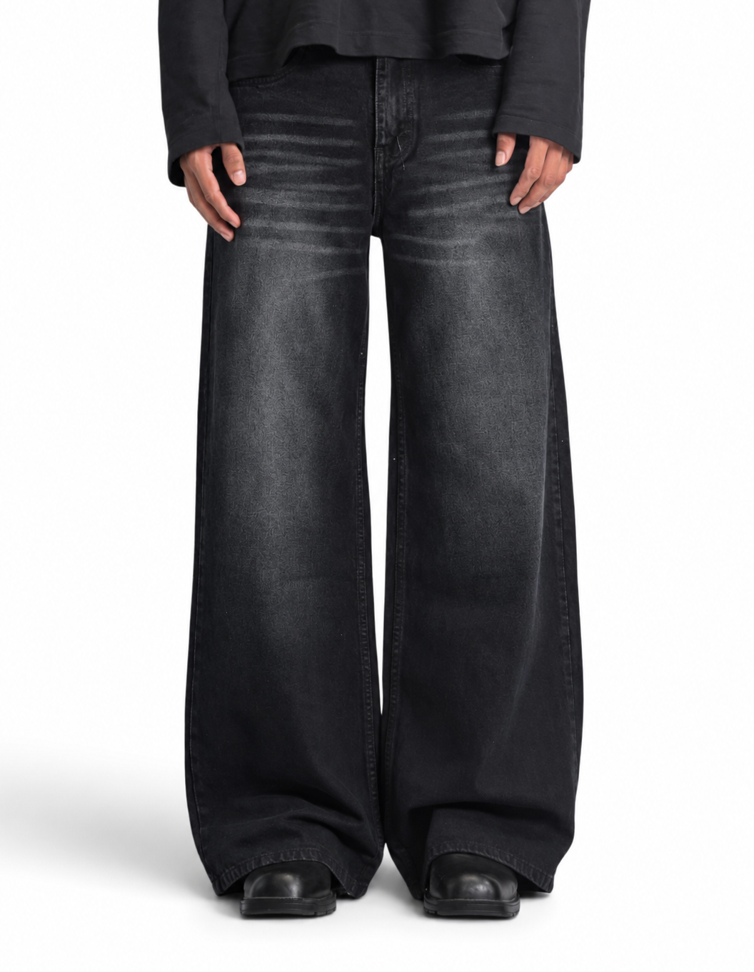 CHARCOAL BLACK WIDE